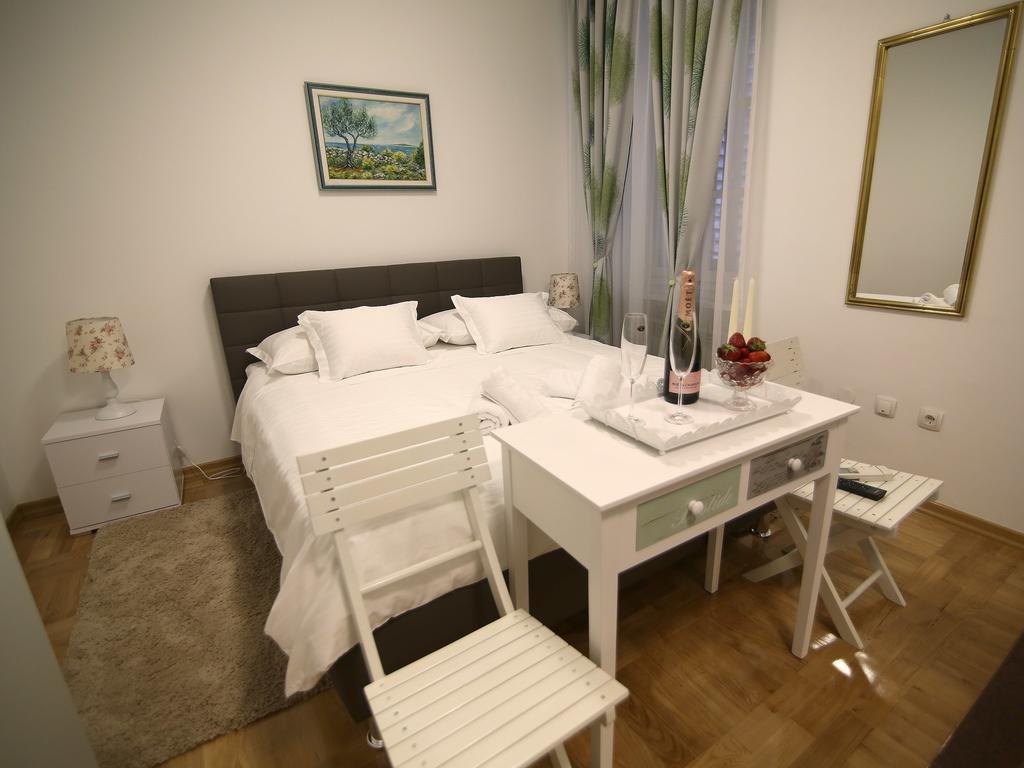 A&G Apartments Zara Esterno foto