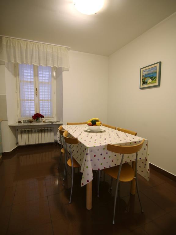 A&G Apartments Zara Esterno foto