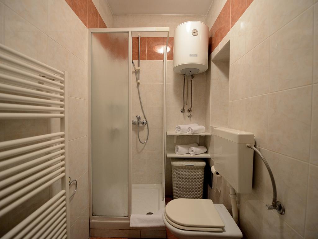 A&G Apartments Zara Esterno foto
